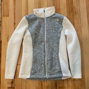 Women’s North Face Quilted and Fleece Zip Up Jacket - Size Small